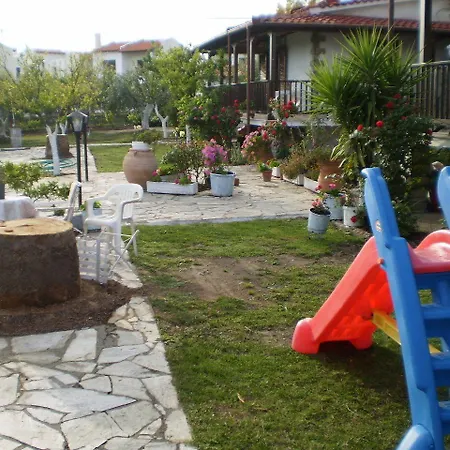 Nireas Apartament *
